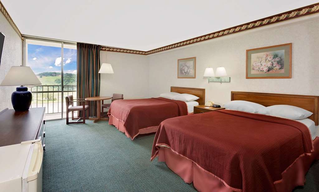 Howard Johnson By Wyndham Lexington Chambre photo